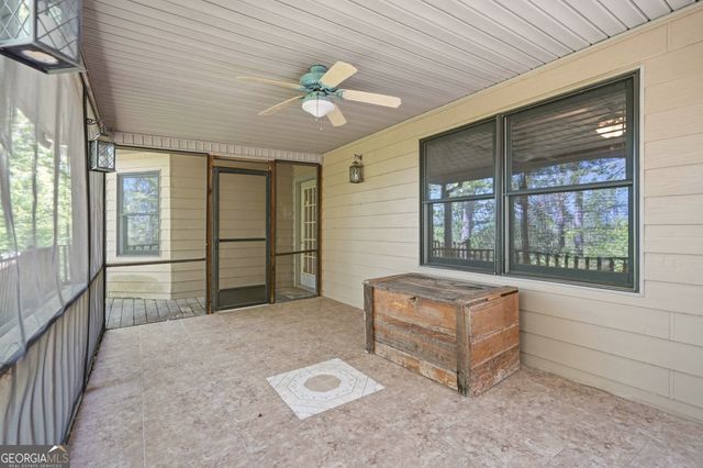 170 High Ridge Road, Young Harris, GA 30582