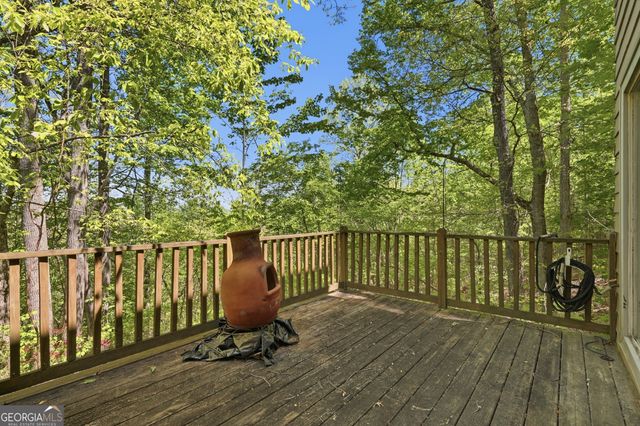170 High Ridge Road, Young Harris, GA 30582