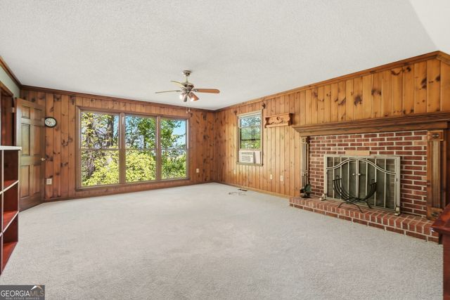 170 High Ridge Road, Young Harris, GA 30582