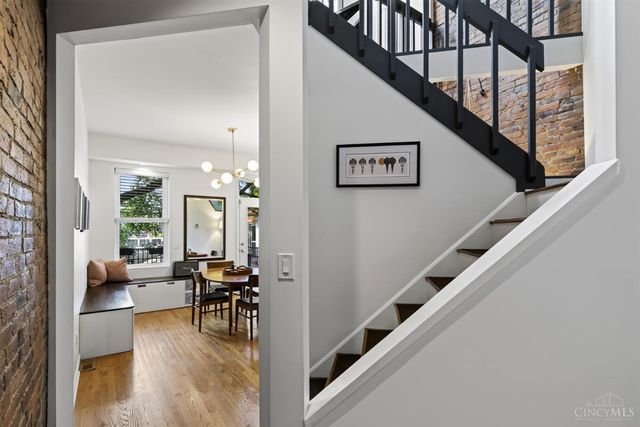 331 Milton Street, Cincinnati, OH 45202