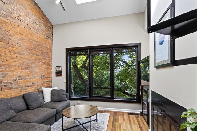 331 Milton Street, Cincinnati, OH 45202