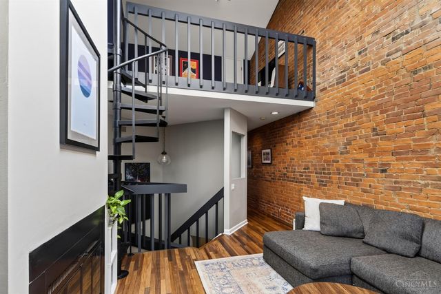 331 Milton Street, Cincinnati, OH 45202