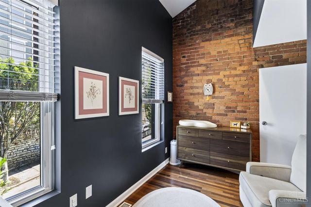 331 Milton Street, Cincinnati, OH 45202