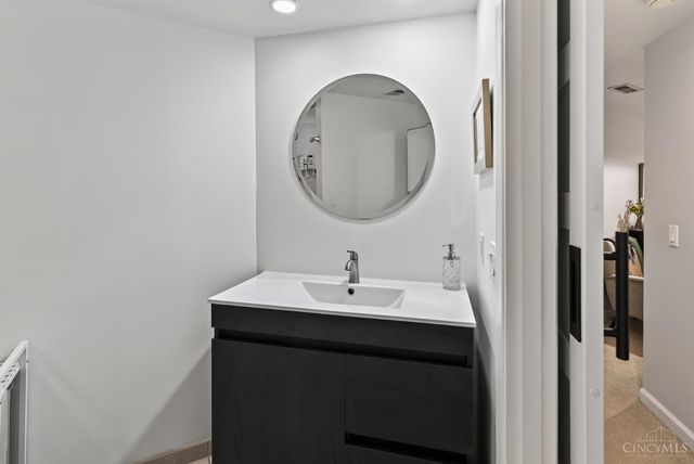 331 Milton Street, Cincinnati, OH 45202