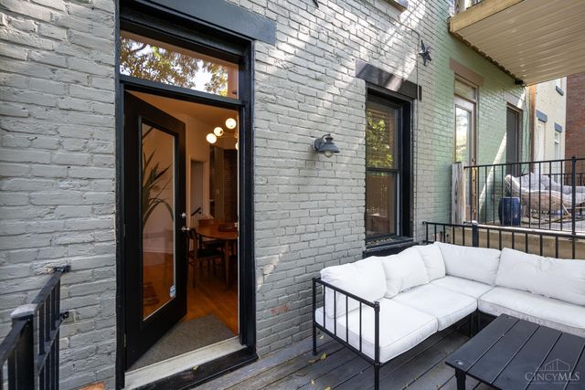 331 Milton Street, Cincinnati, OH 45202