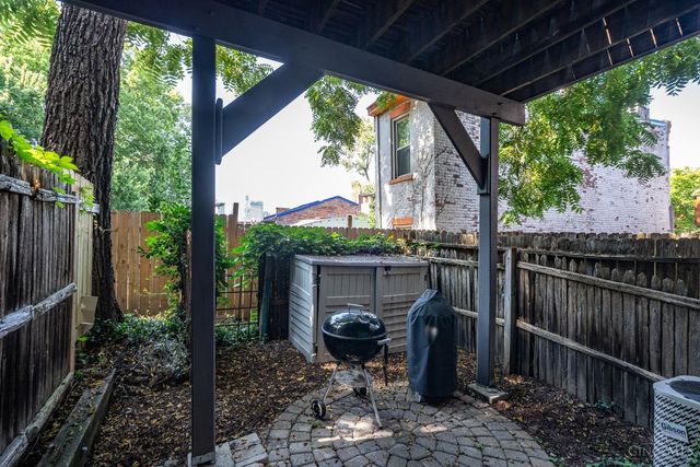 331 Milton Street, Cincinnati, OH 45202