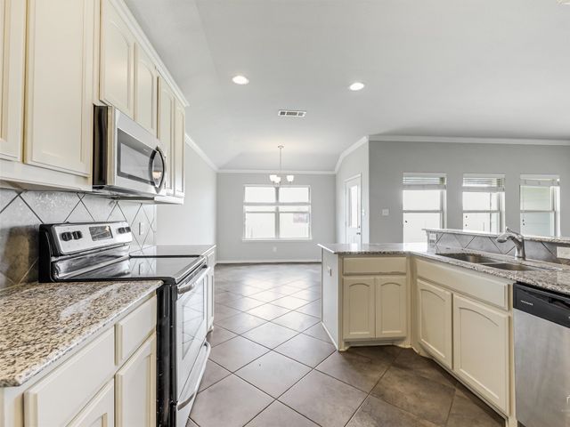 132 W County Road 4213, Decatur, TX 76234