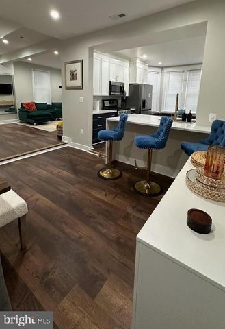 2427 IRVING ST NE, Washington, DC 20018