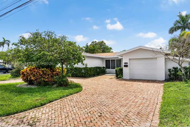 2784 NE 30th St 1, Lighthouse Point, FL 33064