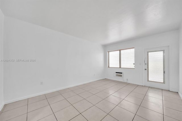 934 Meridian 7, Miami Beach, FL 33139