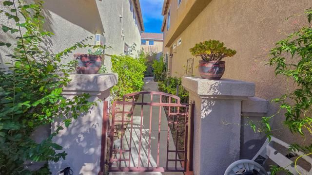 18861 Caminito Cantilena 21, San Diego, CA 92128