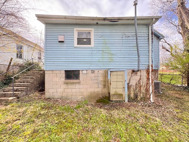 424 Hanson Street, Paris, KY 40361