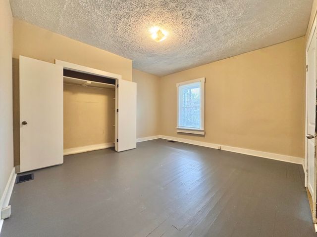 424 Hanson Street, Paris, KY 40361