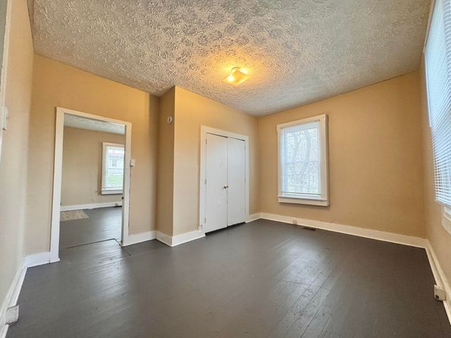 424 Hanson Street, Paris, KY 40361