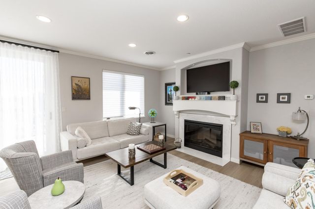 3200 11th Street S 317, Fargo, ND 58104