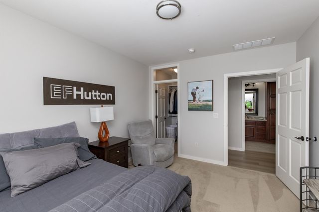 3200 11th Street S 317, Fargo, ND 58104