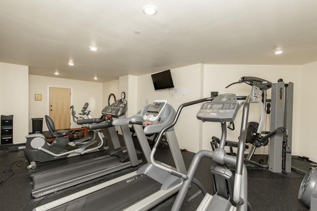 3200 11th Street S 317, Fargo, ND 58104