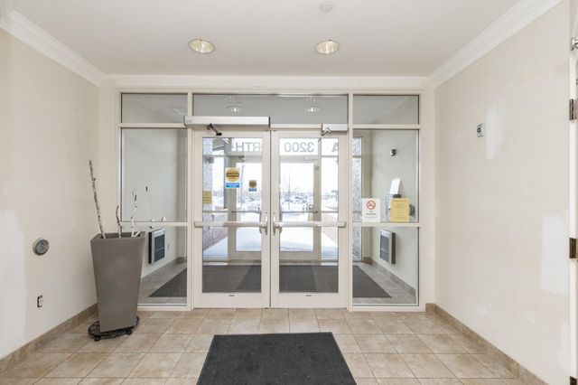 3200 11th Street S 317, Fargo, ND 58104