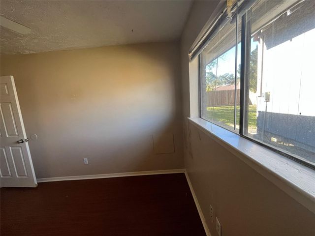 9867 Sageroyal Lane, Houston, TX 77089