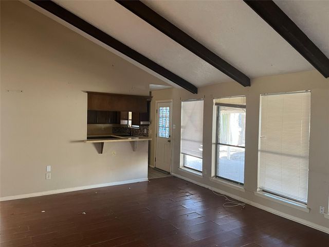 9867 Sageroyal Lane, Houston, TX 77089