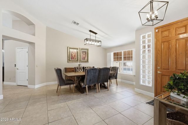 7228 W EUGIE Avenue, Peoria, AZ 85381