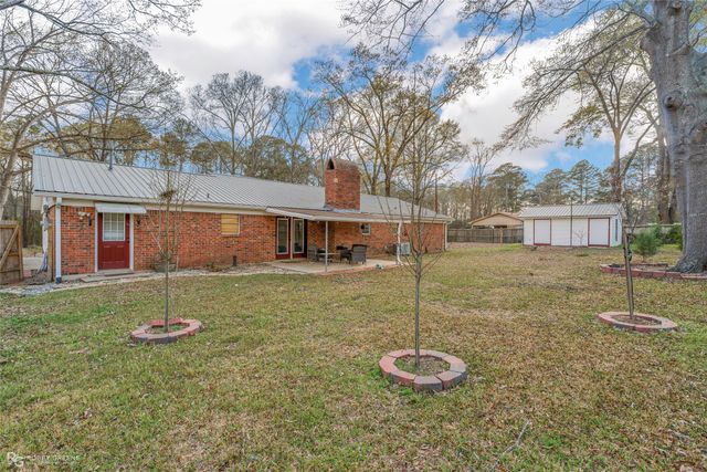 240 Mcdowell Street, Doyline, LA 71023