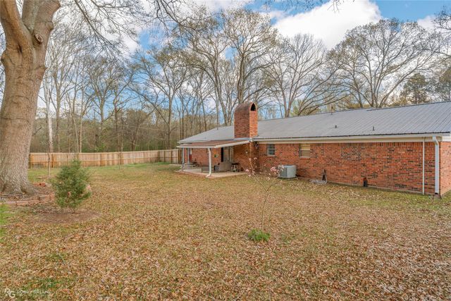 240 Mcdowell Street, Doyline, LA 71023
