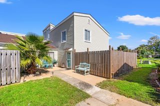 800 9th Ave. S S4, North Myrtle Beach, SC 29582