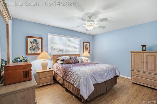 41595 Berly Drive, Clinton Charter Township, MI 48038
