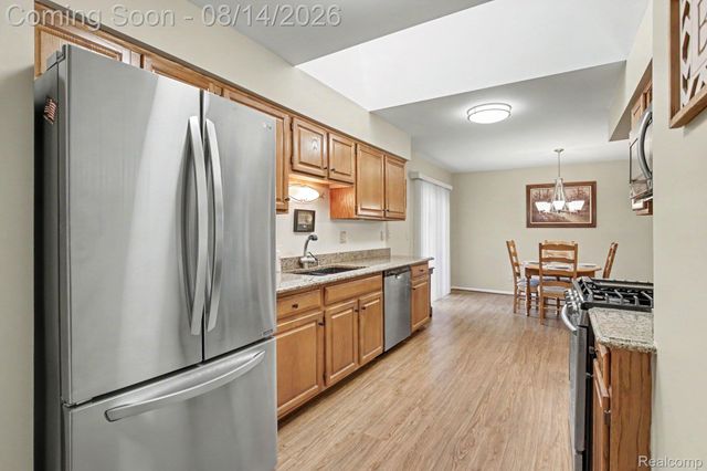 41595 Berly Drive, Clinton Charter Township, MI 48038