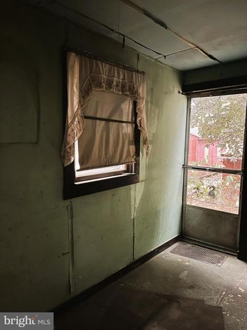 1703 INDUSTRIAL PARK RD, Mifflintown, PA 17059