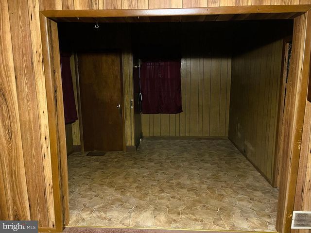 1703 INDUSTRIAL PARK RD, Mifflintown, PA 17059