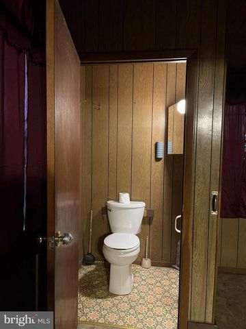 1703 INDUSTRIAL PARK RD, Mifflintown, PA 17059