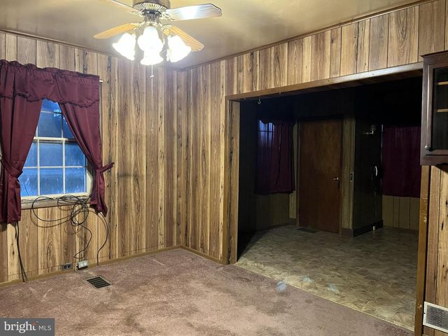 1703 INDUSTRIAL PARK RD, Mifflintown, PA 17059