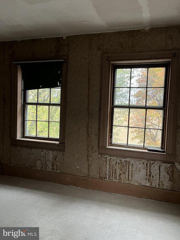 1703 INDUSTRIAL PARK RD, Mifflintown, PA 17059