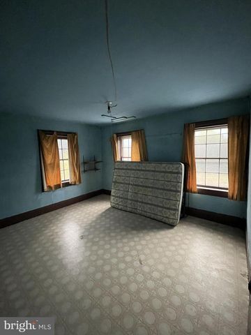 1703 INDUSTRIAL PARK RD, Mifflintown, PA 17059