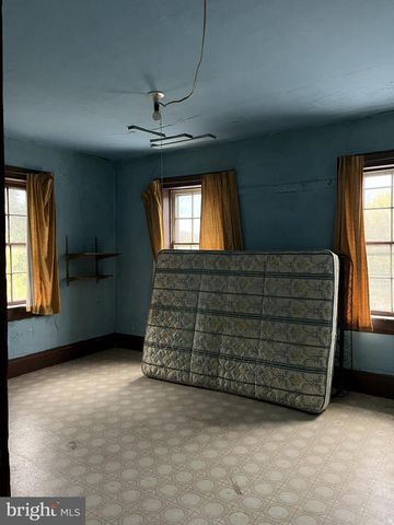 1703 INDUSTRIAL PARK RD, Mifflintown, PA 17059