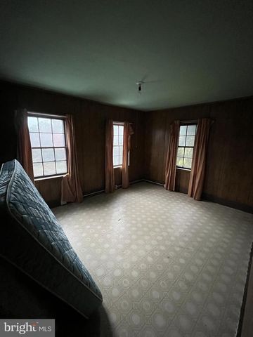 1703 INDUSTRIAL PARK RD, Mifflintown, PA 17059