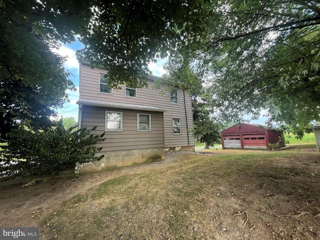 1703 INDUSTRIAL PARK RD, Mifflintown, PA 17059