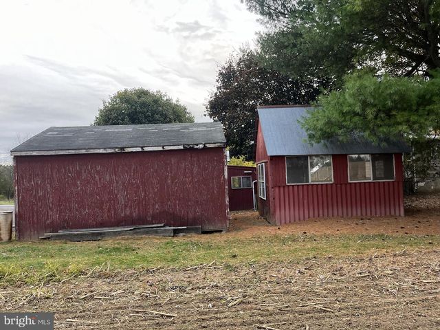 1703 INDUSTRIAL PARK RD, Mifflintown, PA 17059