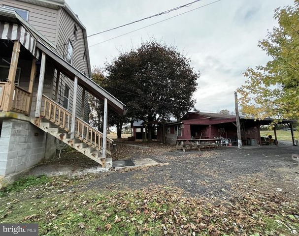 1703 INDUSTRIAL PARK RD, Mifflintown, PA 17059
