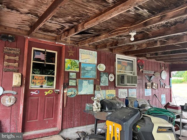 1703 INDUSTRIAL PARK RD, Mifflintown, PA 17059