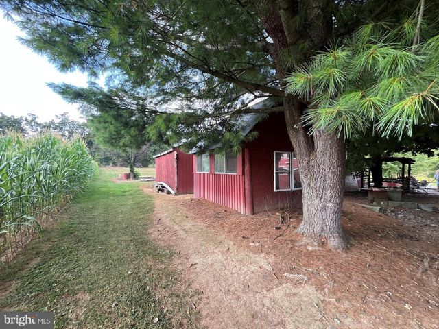 1703 INDUSTRIAL PARK RD, Mifflintown, PA 17059