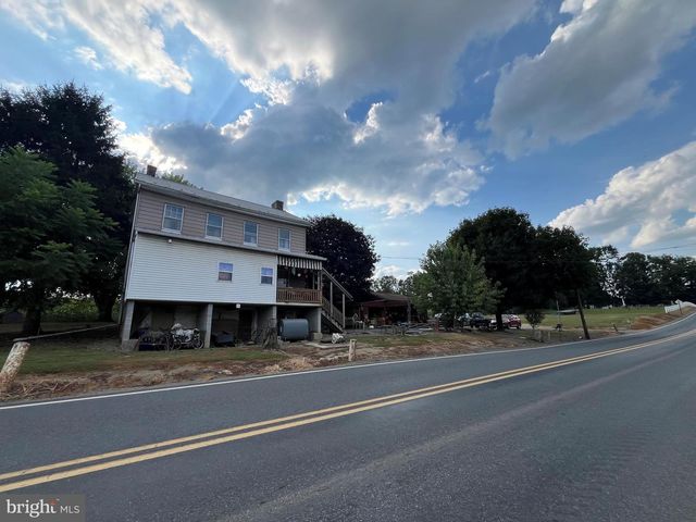 1703 INDUSTRIAL PARK RD, Mifflintown, PA 17059