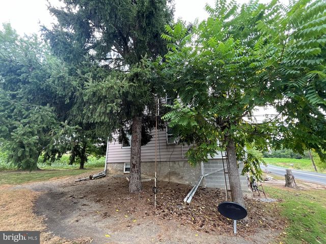 1703 INDUSTRIAL PARK RD, Mifflintown, PA 17059