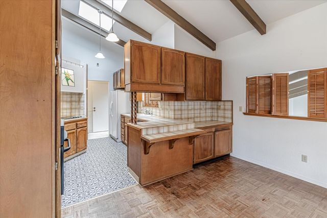 23725 Determine Lane, Monterey, CA 93940