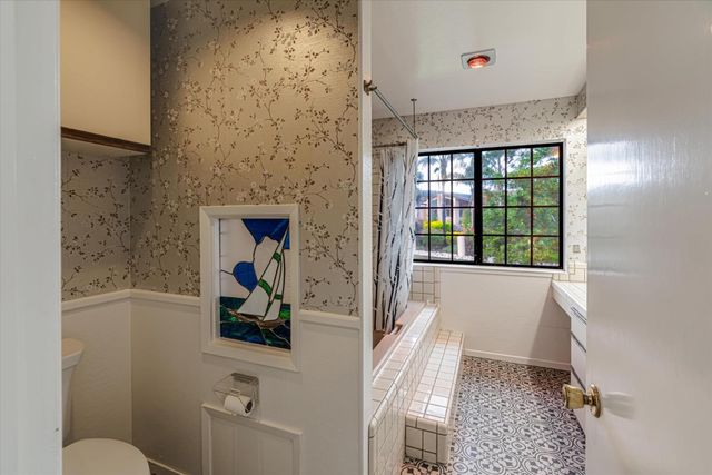 23725 Determine Lane, Monterey, CA 93940