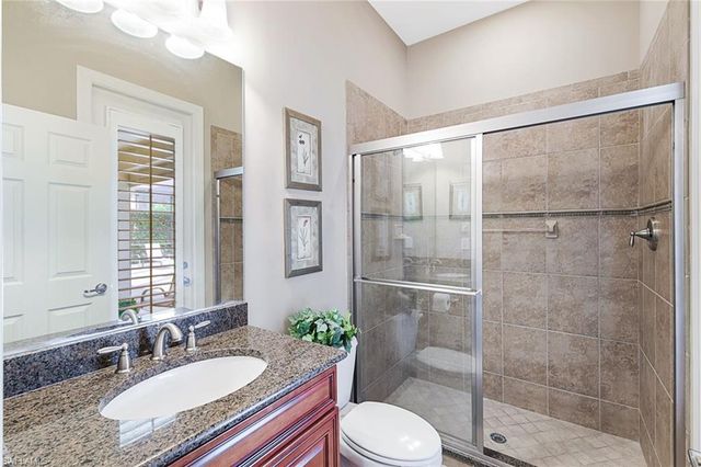 12118 Wicklow LN, Naples, FL 34120