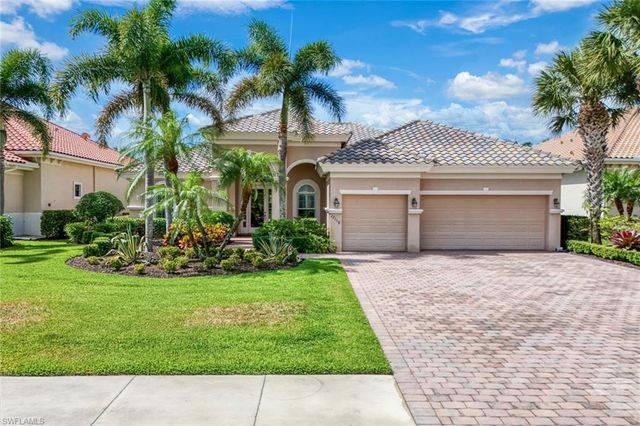 12118 Wicklow LN, Naples, FL 34120