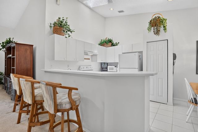 8100 VIA DI VENETO NEIBORHOOD F, Boca Raton, FL 33496
